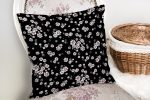Siyah Zeminde Beyaz Çiçekler Dijital Baskılı Yastık Kırlent Kılıfı Realhomes