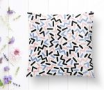 - K2044-1 - Realhomes  Modern Renkli Şekiller Dekoratif Yastık Kırlent Kılıfı Realhomes