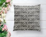 - K2234-1 - Realhomes Modern Siyah Beyaz Desenli Dijital Baskılı Kırlent Kılıfı Realhomes