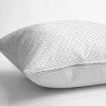 - K2240-3 - Realhomes  Renkli Zigzag Resimli Dijital Baskılı Dekoratif Kırlent Kılıfı Realhomes