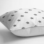 Beyaz Zeminli Yıldız Desenli Dijital Baskılı Dekoratif Yastık Kılıfı Realhomes