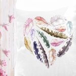 Renkli Tüyler Kalp Motifli Dekoratif Yastık Kırlent Kılıfı Realhomes