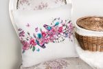 Şarmaşık Gül Desenli Kuş Motifli Dijital Baskılı Yastık Kırlent Kılıfı Realhomes