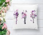 - K2494-1 - Realhomes  Mor Renk Anahtar Motifli Çiçek Desenli Çizgili Yastık Kırlent Kılıfı Realhomes