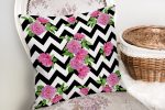 - K2517-2 - Realhomes Zigzag Zebra Temalı Gül Motifli Modern Yastık Kılıfı Realhomes