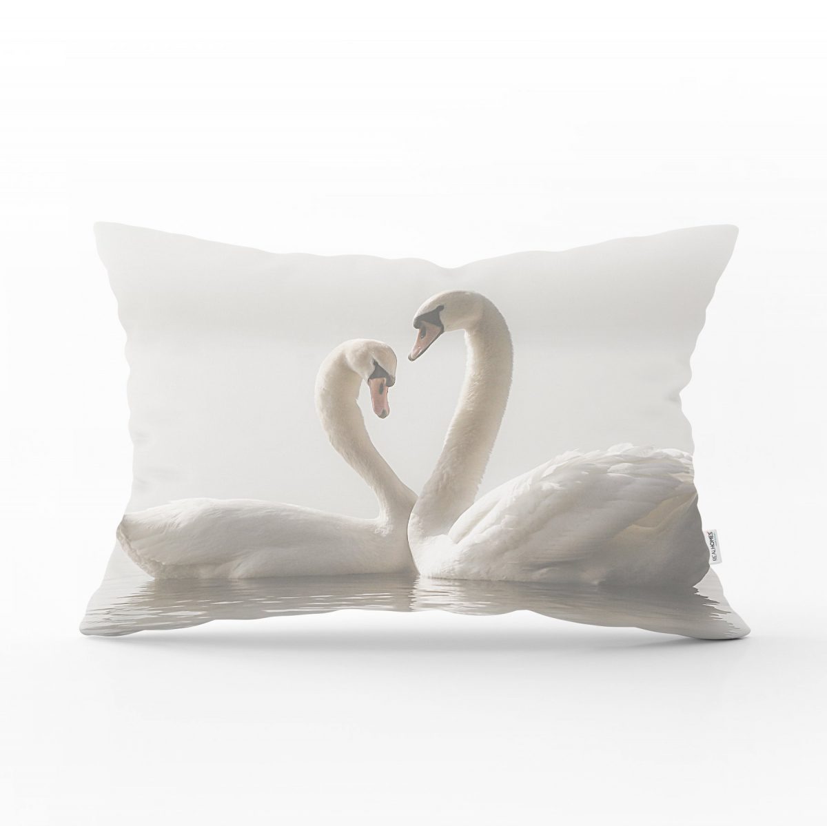 Beyaz Kuğular Özel Tasarımlı Dijital Baskılı Dikdörtgen Yastık Kırlent Kılıfı Realhomes