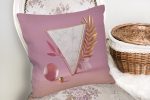 Pembe Zeminli Üçgen Mermer Motifli Modern Yastık Kırlent Kılıfı Realhomes