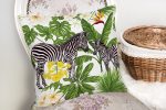 Pudra Zeminli Egzotik Zebra Tasarımlı Modern Yastık Kırlent Kılıfı Realhomes