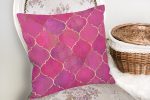 - realhomesK3174-1 - Realhomes  Pembe Altın Varaklı Ogea Desenli Dekoratif Yastık Kırlent Kılıfı Realhomes