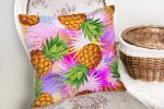 Pembe Zeminde Ananaslar Özel Tasarımlı Modern Yastık Kırlent Kılıfı Realhomes