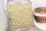 - realhomesK3268-1 - Realhomes  Altın Renkli Geometrik Desenli Özel Tasarım Yastık Kırlent Kılıfı Realhomes