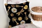 - realhomesK3323-1 - Realhomes  Siyah Zeminde Etnik Objeler Özel Tasarımlı Yastık Kırlent Kılıfı Realhomes