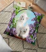 - yerminderi-YER-1582 - Realhomes  Beyaz Kedicikler Tasarımlı Djital Baskılı Dekoratif Yer Minderi - 70 x 70 cm Realhomes