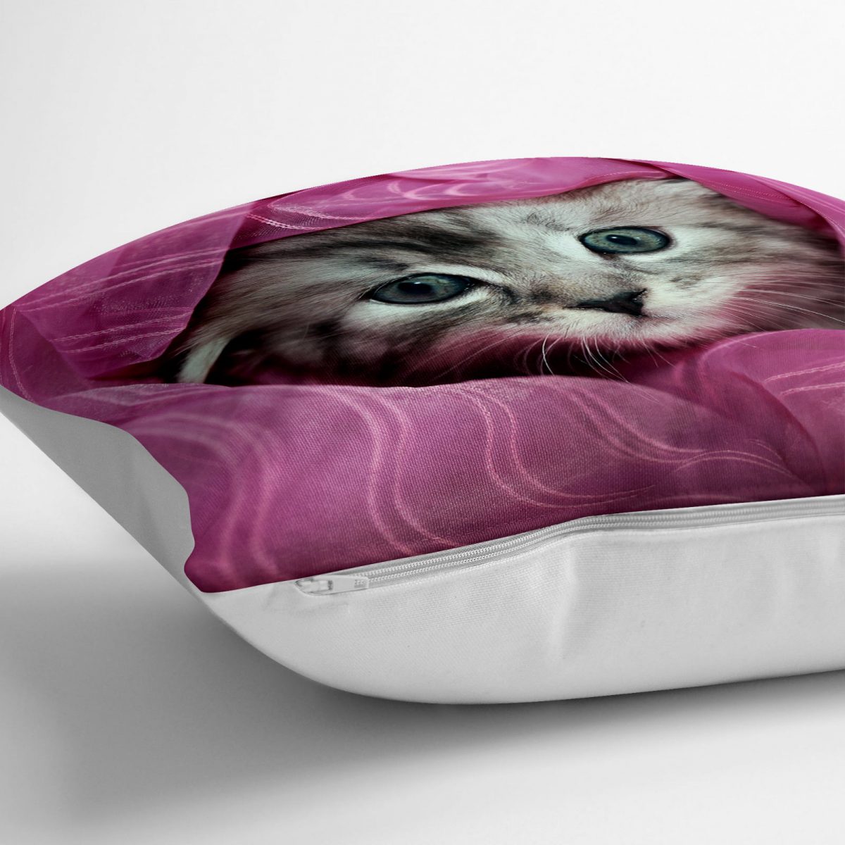 Sevimli Kedicik Dijital Baskılı Dekoratif Kedi & Hayvan Minderi - 70 x 70 cm Realhomes