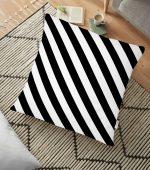 - yerminderi-YER-2018 - Realhomes Siyah Beyaz Şeritli Dijital Baskılı Yer Minderi - 70 x 70 cm Realhomes