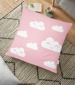 - yerminderi-YER-2141 - Realhomes  Pembe Zeminli Bulut Desenli Dijital Baskılı Yer Minderi - 70 x 70 cm Realhomes