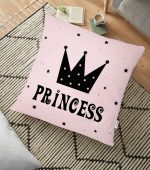 - yerminderi-YER-2148 - Realhomes Pembe Zeminli Prıncess Yazılı Dijital Baskılı Yer Minderi - 70 x 70 cm Realhomes