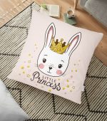 - yerminderi-YER-2150 - Realhomes  Pembe Zeminli Lıttle Prıncess Desenli Dijital Baskılı Yer Minderi - 70 x 70 cm Realhomes