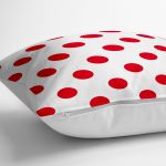 - yerminderi-YER-2151-1 - Realhomes  Kırmızı Puantiyeli Dijital Baskılı Dekoratif Yer Minderi - 70 x 70 cm Realhomes