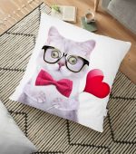 Kedili Dijital Baskılı Dekoratif Yer Minderi - 70 x 70 cm Realhomes