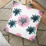 Kurukafa ve Çiçekler Motifli Dekoratif Yer Minderi - 70 x 70 cm Realhomes