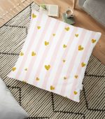 - yerminderi-YER-2370 - Realhomes  Çizgili Yaldızlı Kalpler Dijital Baskılı Dekoratif Yer Minderi - 70 x 70 cm Realhomes