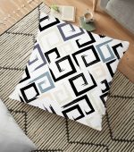 Gri Siyah Labirent Çizimli Modern Dijital Baskılı Yer Minderi - 70 x 70 cm Realhomes