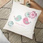 Lila Renk Salkım Zambak Desenli Dijital Baskılı Yer Minderi - 70 x 70 cm Realhomes