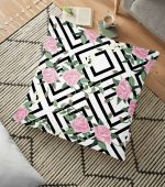 - yerminderi-YER-2534 - Realhomes  Kare Temalı Gül Çizimli Dekoratif Yer Minderi - 70 x 70 cm Realhomes