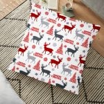 Ekose Zeminde Merry Christmas Baskılı Dekoratif Yer Minderi - 70 x 70 cm Realhomes