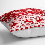 - yerminderi-YER-3046-1 - Realhomes  Kırmızı Beyaz Yılbaşı Geyikleri Dijital Baskılı Yer Minderi - 70 x 70 cm Realhomes