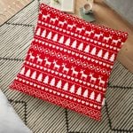 Beyaz Zeminde Yılbaşı Motifleri Dijital Baskılı Yer Minderi - 70 x 70 cm Realhomes