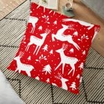 Geyik ve Çam Ağaçları Baskılı Dekoratif Yer Minderi - 70 x 70 cm Realhomes