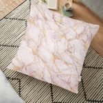 Altın Yaldızlı Mermer Desenli Dijital Baskılı Yer Minderi - 70 x 70 cm Realhomes