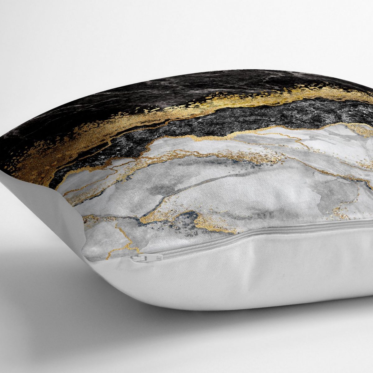 Modern Siyah Beyaz Altın Mermer Motifli Dijital Baskılı Yer Minderi - 70 x 70 cm Realhomes