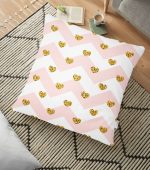 - yerminderi-YER-3223 - Realhomes Pembe Zigzag Desenli Altın Detaylı Modern Yer Minderi - 70 x 70 cm Realhomes