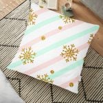 Pembe Zeminde Kartanesi Detaylı Özel Tasarım Yer Minderi - 70 x 70 cm Realhomes