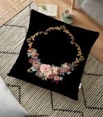- yerminderi-YER-3241 - Realhomes  Siyah Zeminde Otantik Çiçekler Özel Tasarım Yer Minderi - 70 x 70 cm Realhomes