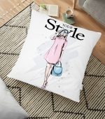 - yerminderi-YER-3302 - Realhomes  Women Style Tasarımlı Dijital Baskılı Dekoratif Yer Minderi - 70 x 70 cm Realhomes