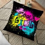 Love Yaprak Detaylı Özel Tasarım Yer Minderi - 70 x 70 cm Realhomes