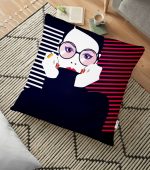 Icon Women Özel Tasarımlı Dijital Baskılı Yer Minderi - 70 x 70 cm Realhomes