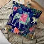 Summer Kızları Renkli Tasarımlı Dijital Baskılı Yer Minderi - 70 x 70 cm Realhomes