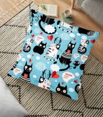 - yerminderi-YER-3488 - Realhomes Turkuaz Zeminli Kedicikler Tasarımlı Modern Hayvan & Kedi Minderi - 70 x 70 cm Realhomes