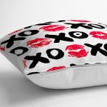 - yerminderi-YER-3508-1 - Realhomes  Beyaz Zeminde XO Tasarımlı Dekoratif Yer Minderi - 70 x 70 cm Realhomes