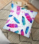 - yerminderi-YER-3510 - Realhomes  Açık Mavi Zeminde Renkli Tüyler Tasarımlı Dijital Baskılı Yer Minderi - 70 x 70 cm Realhomes