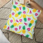 Pembe Zeminli Uğurböceği Tasarımlı Dijital Baskılı Dekoratif Yer Minderi - 70 x 70 cm Realhomes