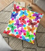 - yerminderi-YER-3528 - Realhomes  Beyaz Zeminde Renkli Kelebekler Tasarımlı Dijital Baskılı Yer Minderi - 70 x 70 cm Realhomes