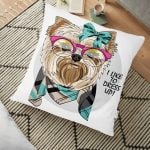 Beyaz Zeminde Renkli Kelebekler Tasarımlı Dijital Baskılı Yer Minderi - 70 x 70 cm Realhomes