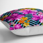 - yerminderi-YER-3531-1 - Realhomes  Geometrik Zeminli Mor Zambaklar Dekoratif Yer Minderi - 70 x 70 cm Realhomes