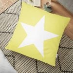 Modern Yıldız Desenli Dijital Baskılı Dekoratif Yer Minderi - 70 x 70 cm Realhomes